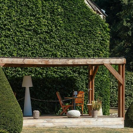 Domaine De La Limetiere Hotel Neuvy-le-Roi Exterior photo